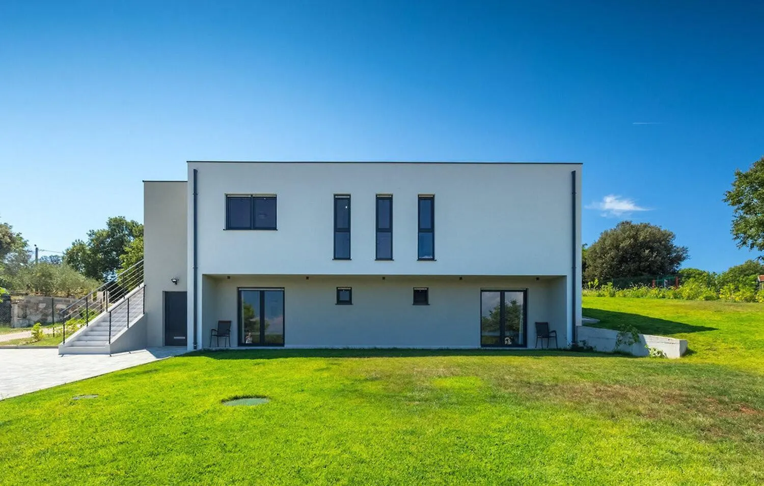 Villa Lia For 6 People Near Pula With Children Playground And Private Pool Vintijan
