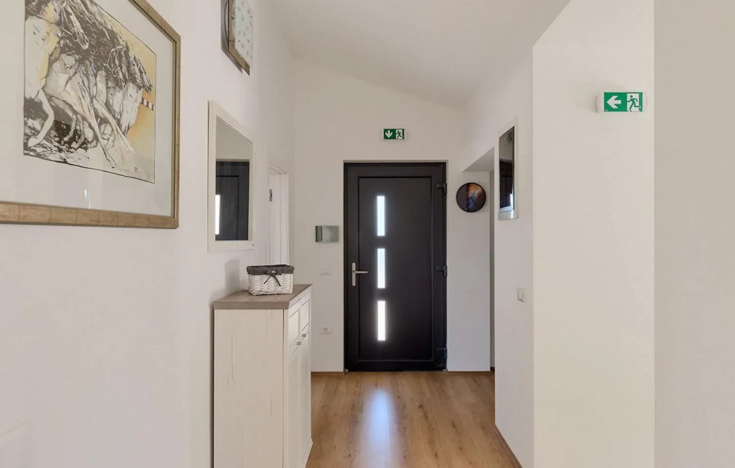 Villa Lia For 6 People Near Pula With Children Playground And Private Pool Vintijan