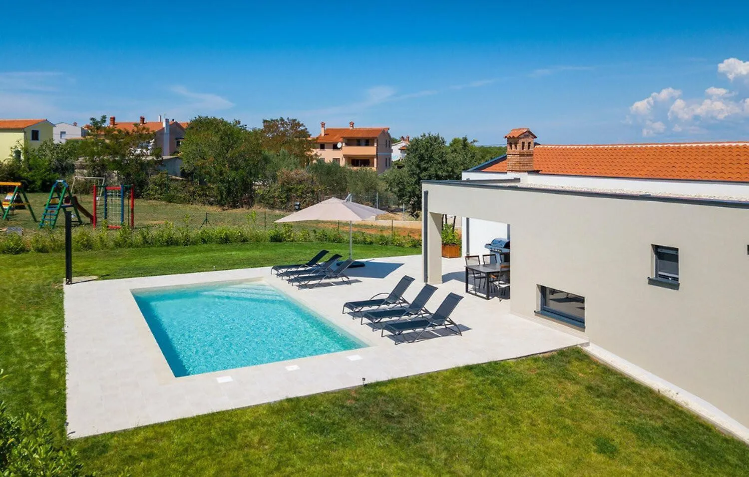 Villa Lia For 6 People Near Pula With Children Playground And Private Pool Vintijan